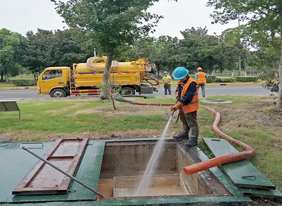 铜鼓化油池清理